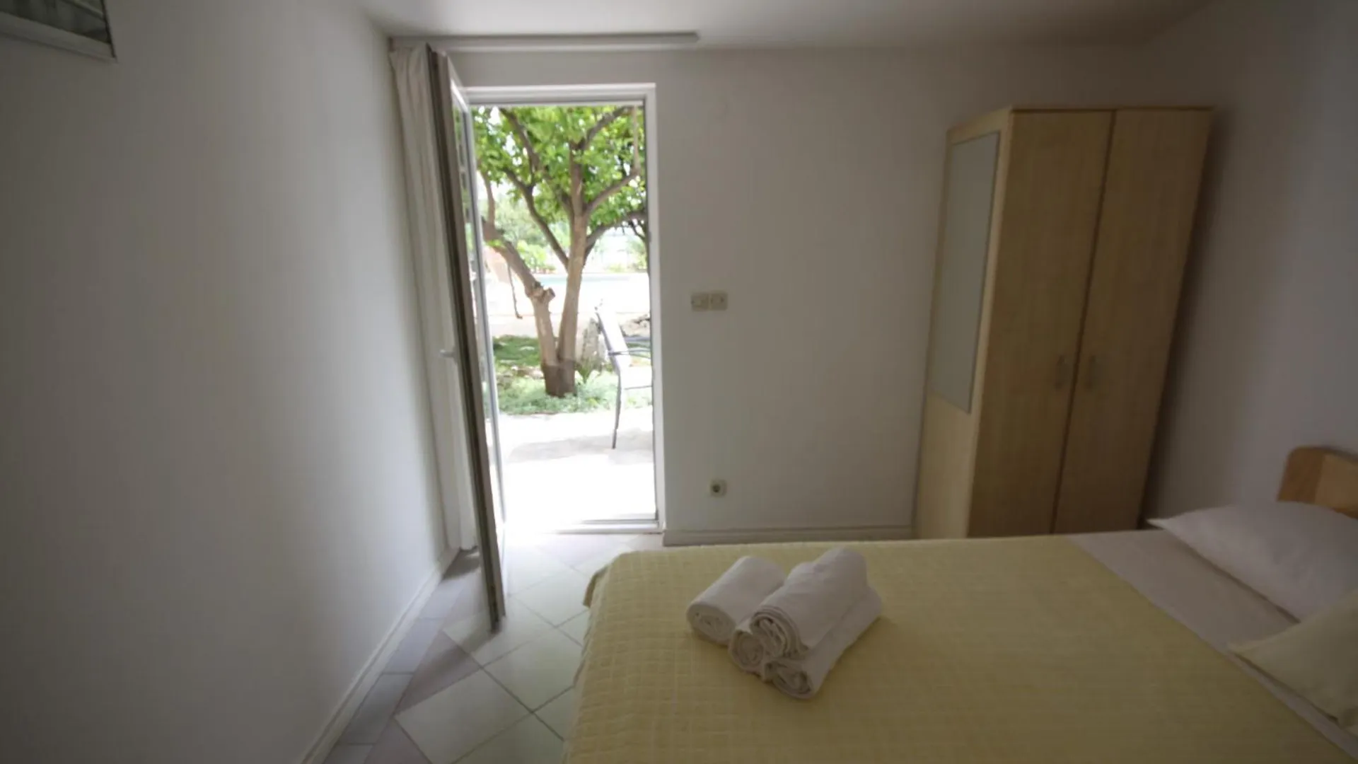 Apartments Gina Trogir