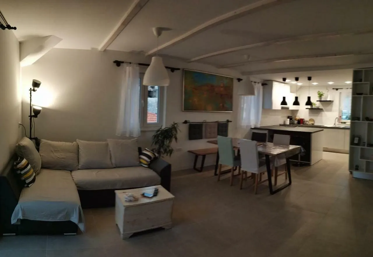 Apartments Gina Trogir Kroatië